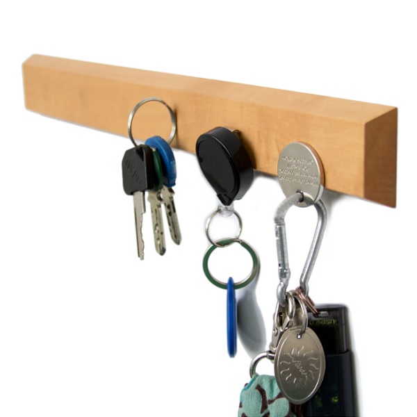 suport-magnetic-pentru-chei-din-lemn-32-cm.jpg